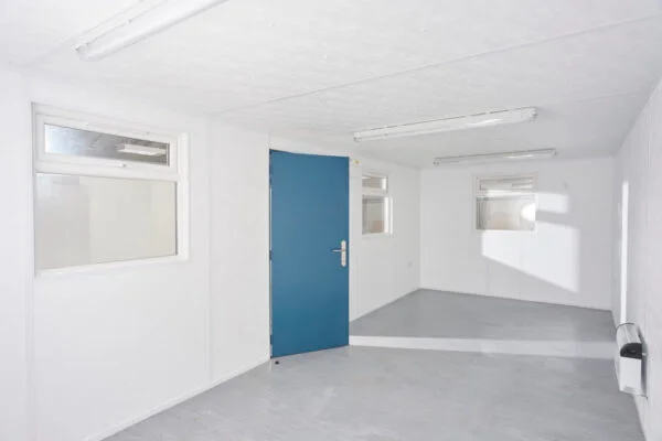 24x10-Standard-Jack-Leg-inside1-960x640-1-600x400 24ft x 10ft Jackleg Cabin (Site Cabin)